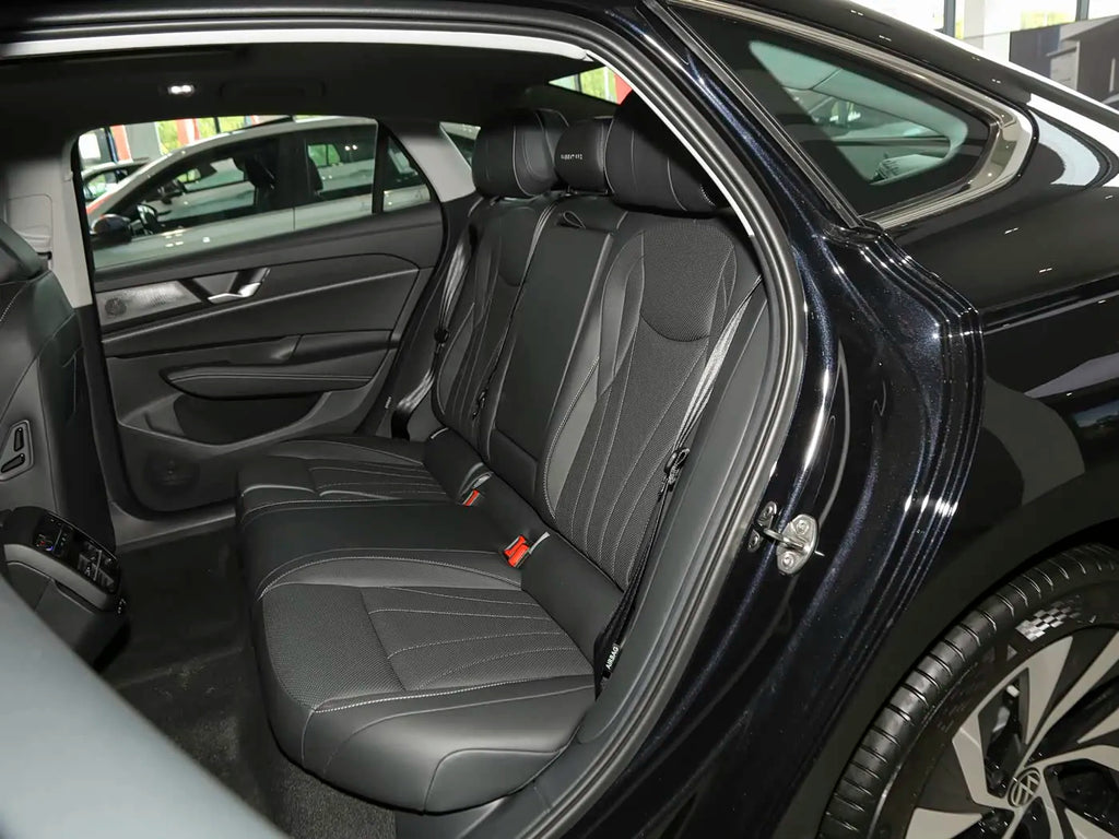 Accept Custom Orders V-m High Cost Performance 2025 For Executive Business Sedan R18 Automatic Transmission Left New Comfortable