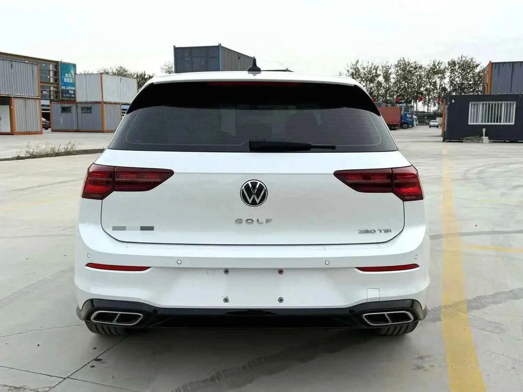 Export Cars 2023 Model Volkswagen Golf 8 R-Line 1.4T 280TSI White Exterior Automatic Transmission